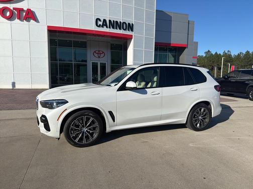 2022 BMW X5 sDrive40i