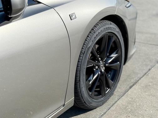 2019 Lexus ES 350 F Sport