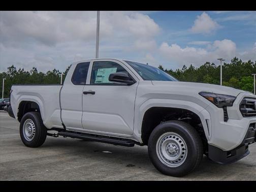 2025 Toyota Tacoma SR