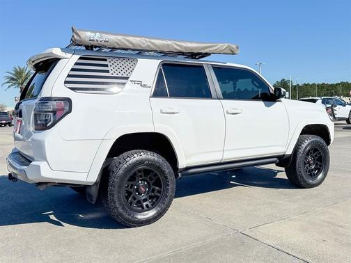 2021 Toyota 4Runner TRD Off Road