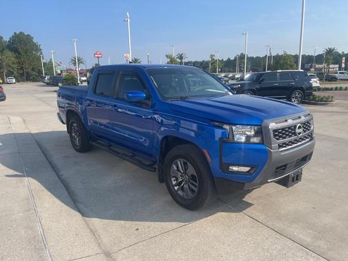 2025 Nissan Frontier SV