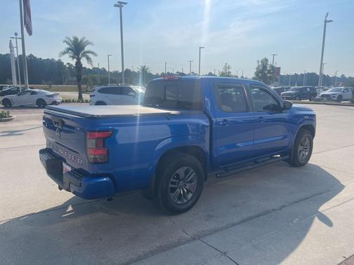 2025 Nissan Frontier SV