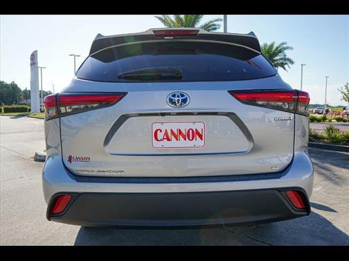 2023 Toyota Highlander Hybrid LE