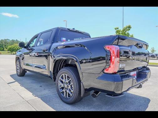 2025 Toyota Tundra Hybrid Platinum