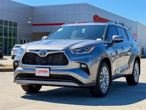 2026 Toyota Highlander Hybrid Platinum