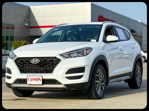 White Cream 2021 Hyundai TUCSON SEL