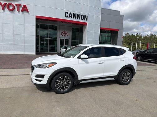 White Cream 2021 Hyundai TUCSON SEL