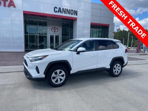 2024 Toyota RAV4 LE