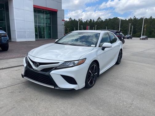 2019 Toyota Camry XSE