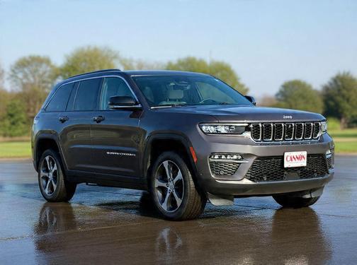 Baltic Gray Metallic Clearcoat 2024 Jeep Grand Cherokee Limited