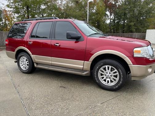 Photo 3 of 22 of 2013 Ford Expedition XLT