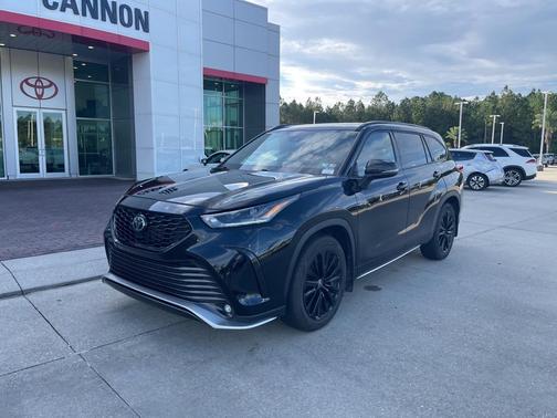 2023 Toyota Highlander XSE