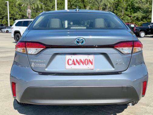 2025 Toyota Corolla Hybrid LE