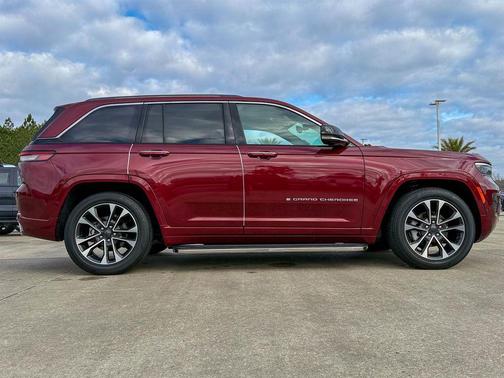 2023 Jeep Grand Cherokee Overland