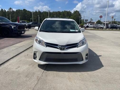 2018 Toyota Sienna SE