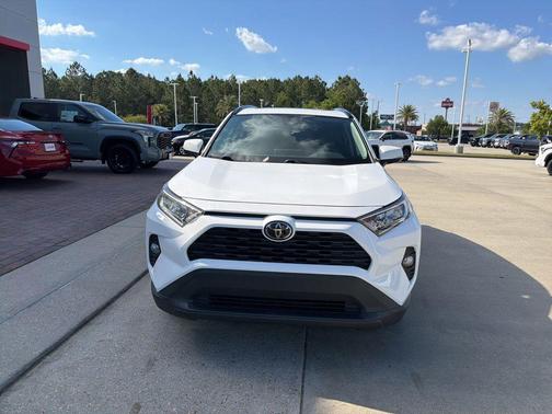Super White 2021 Toyota RAV4 XLE
