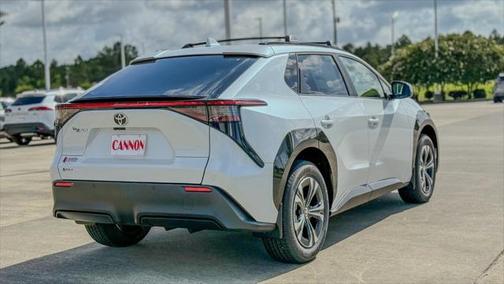 2025 Toyota bZ4X XLE