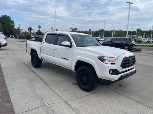 2022 Toyota Tacoma SR5
