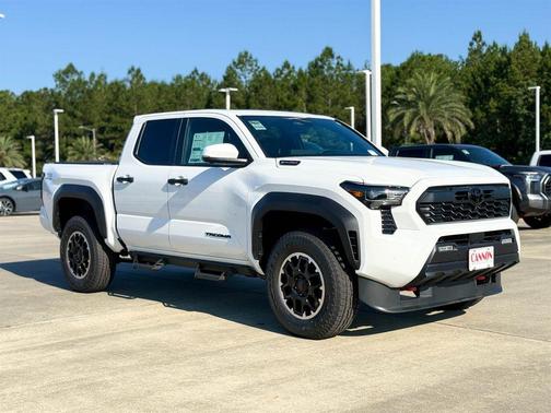 Ice 2026 Toyota Tacoma Hybrid TRD Off Road