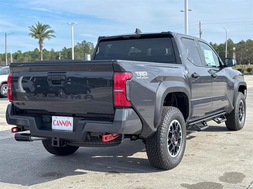 2025 Toyota Tacoma TRD Off-Road