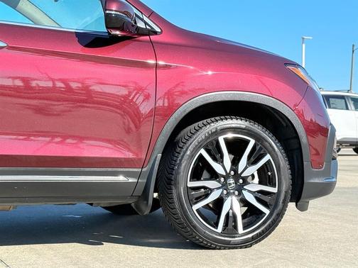 2021 Honda Pilot Touring 8-Passenger