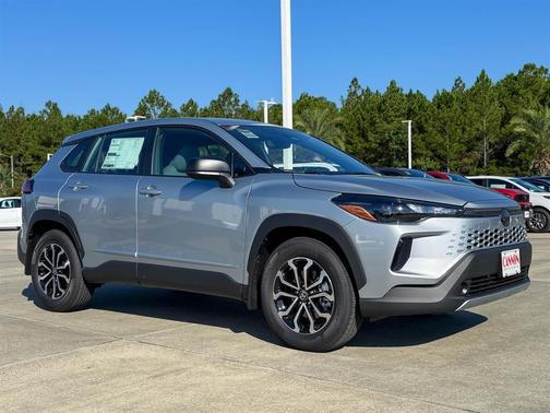2022 Toyota Corolla Cross LE