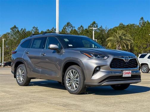 2026 Toyota Highlander Hybrid Platinum