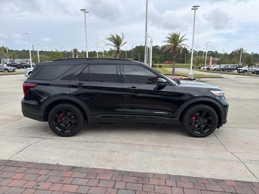 Agate Black Metallic 2023 Ford Explorer ST