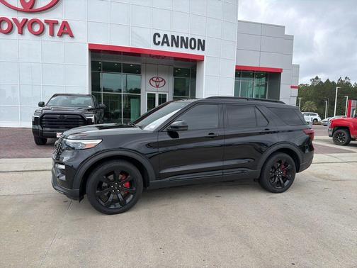 Agate Black Metallic 2023 Ford Explorer ST