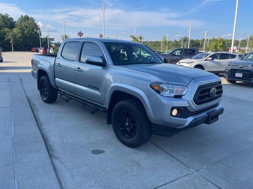2022 Toyota Tacoma SR5