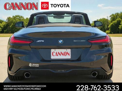 Black Sapphire Metallic 2026 BMW Z4 sDrive30i