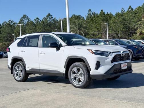2025 Toyota RAV4 Hybrid LE