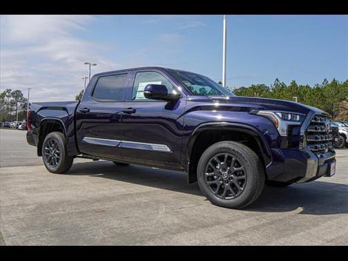 2025 Toyota Tundra Hybrid Platinum