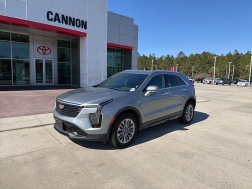 2024 Cadillac XT4 Premium Luxury