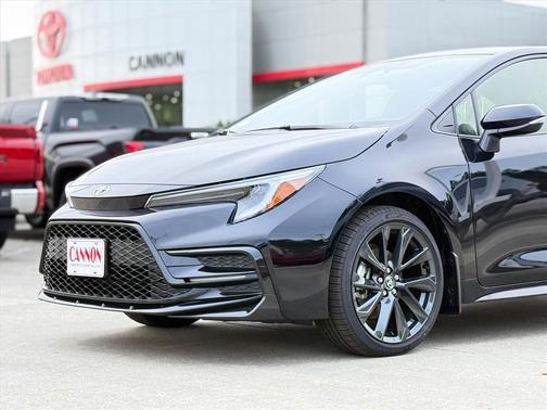 2026 Toyota Corolla Hybrid SE