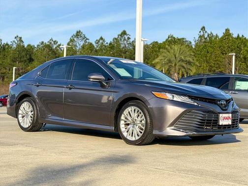 2020 Toyota Camry XLE
