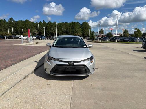 Classic Silver Metallic 2024 Toyota Corolla LE