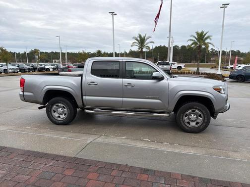 2016 Toyota Tacoma SR5