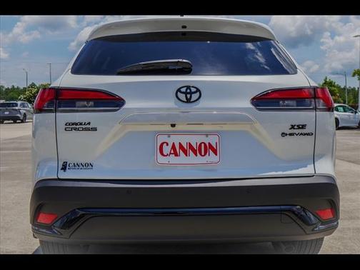 2025 Toyota Corolla Hybrid SE