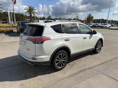 2017 Toyota RAV4 Hybrid Limited