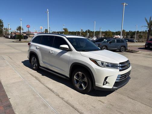 2018 Toyota Highlander Limited Platinum