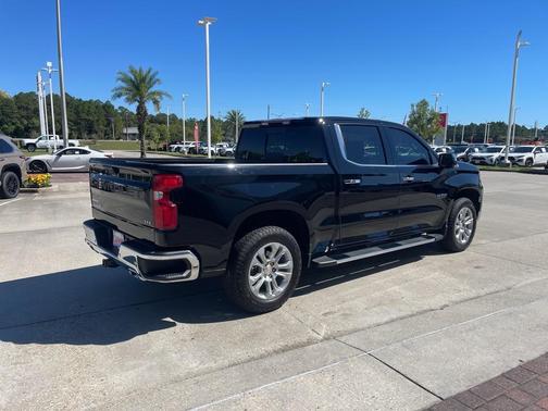 2025 Chevrolet Silverado 1500 LTZ