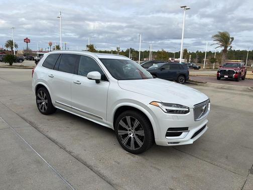 2021 Volvo XC90 T6 Inscription