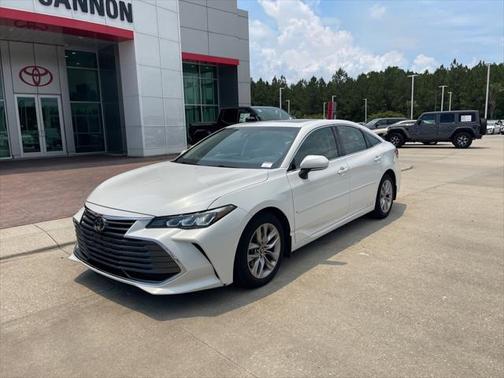 2019 Toyota Avalon XLE