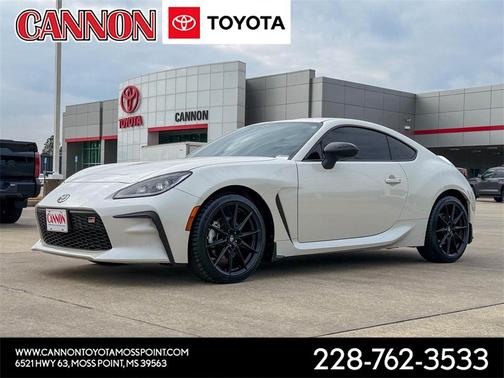 2025 Toyota GR86 Premium