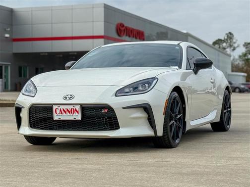 2025 Toyota GR86 Premium