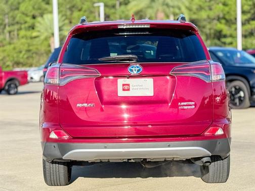 2018 Toyota RAV4 Hybrid SE