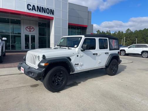 2022 Jeep Wrangler Unlimited Sport