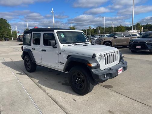 2022 Jeep Wrangler Unlimited Sport