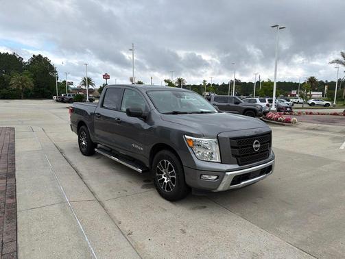 Gun Metallic 2023 Nissan Titan SV
